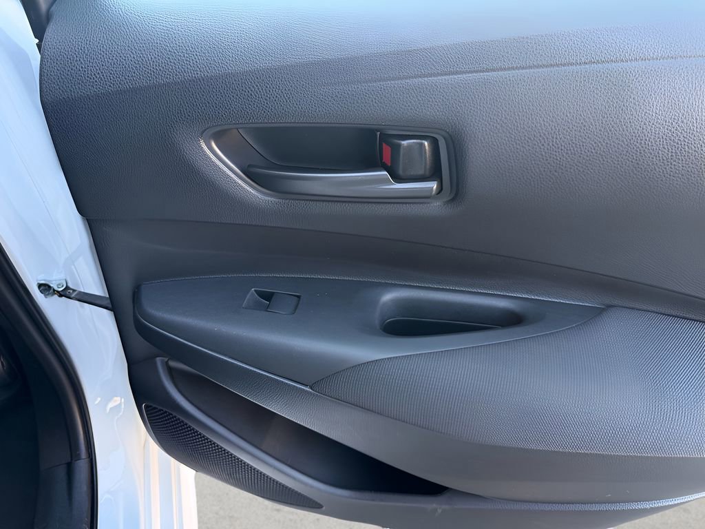 Used 2024 Toyota Corolla LE image 27