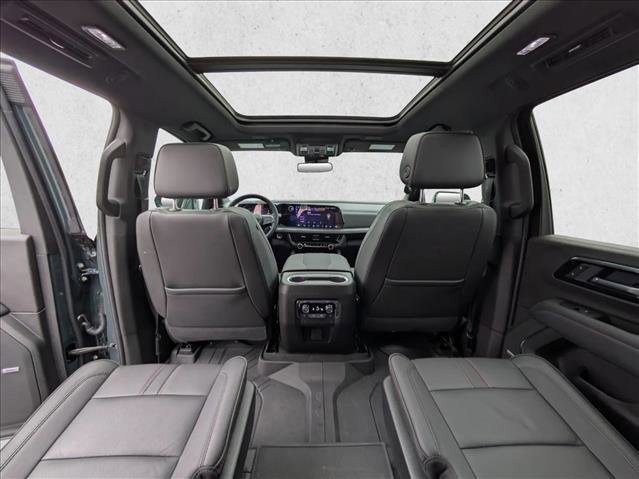 Used 2025 Chevrolet Suburban RST w/ Comfort Package image 20