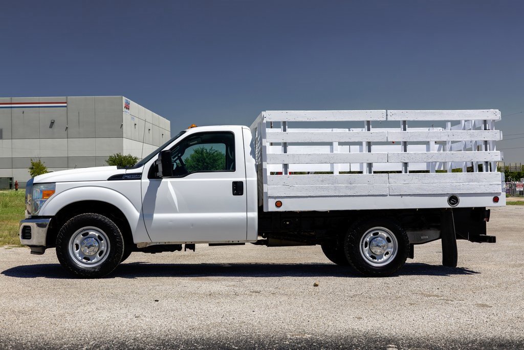 Used 2015 Ford F350 XL w/ XL Appearance Package image 4