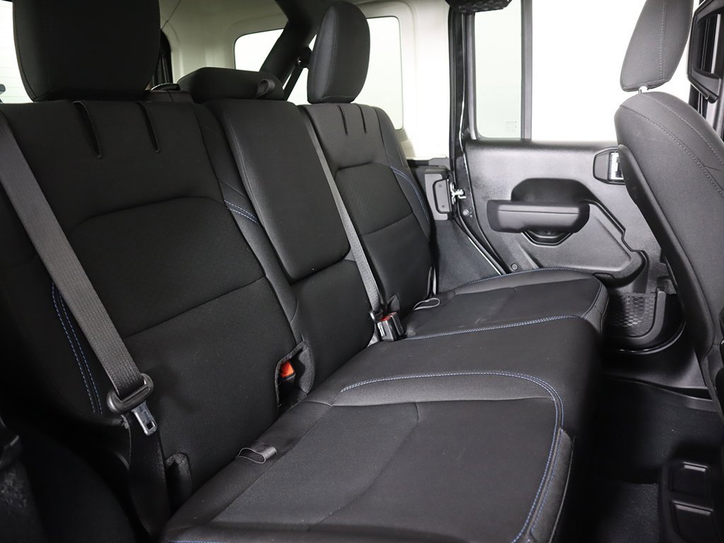Used 2022 Jeep Wrangler Unlimited Rubicon 4xe image 28