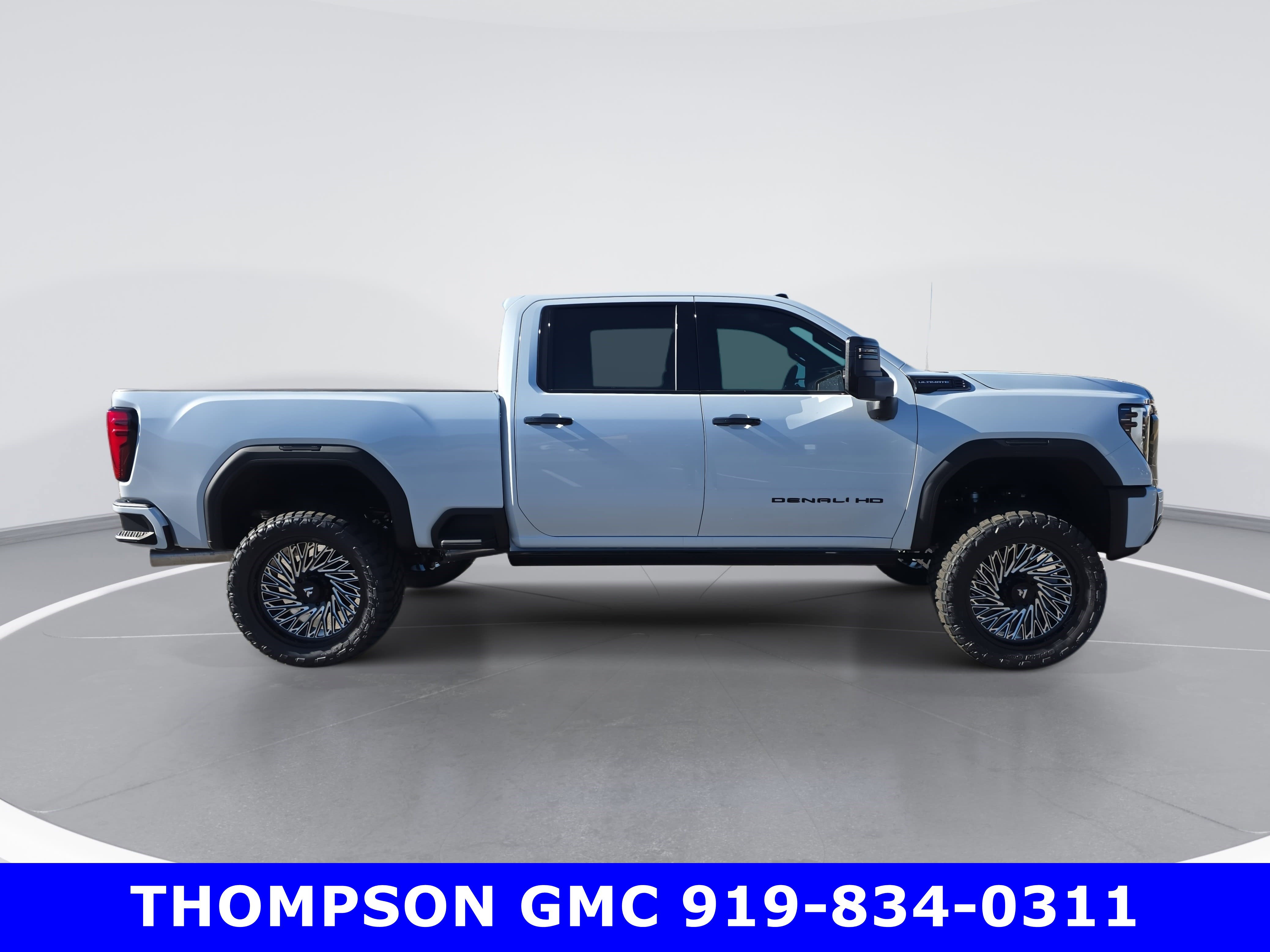 New 2026 GMC Sierra 2500 Denali Ultimate image 2