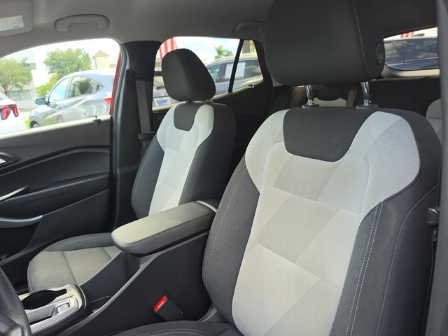 Used 2024 Chevrolet Trax LS FWD image 23