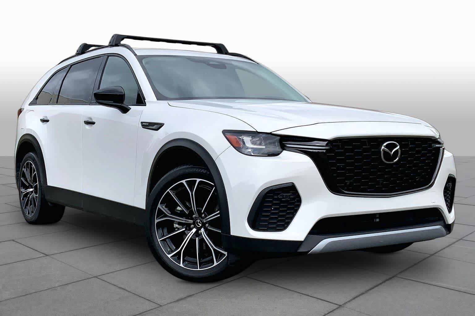 Certified 2025 MAZDA CX-70 Plug-In Hybrid w/ Premium Pkg AWD/4WD image 3