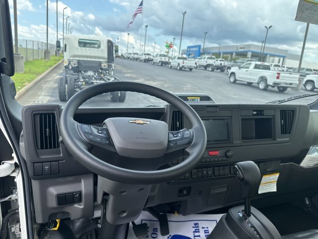 New 2025 Chevrolet Low Cab Forward 4500 XD RWD image 7