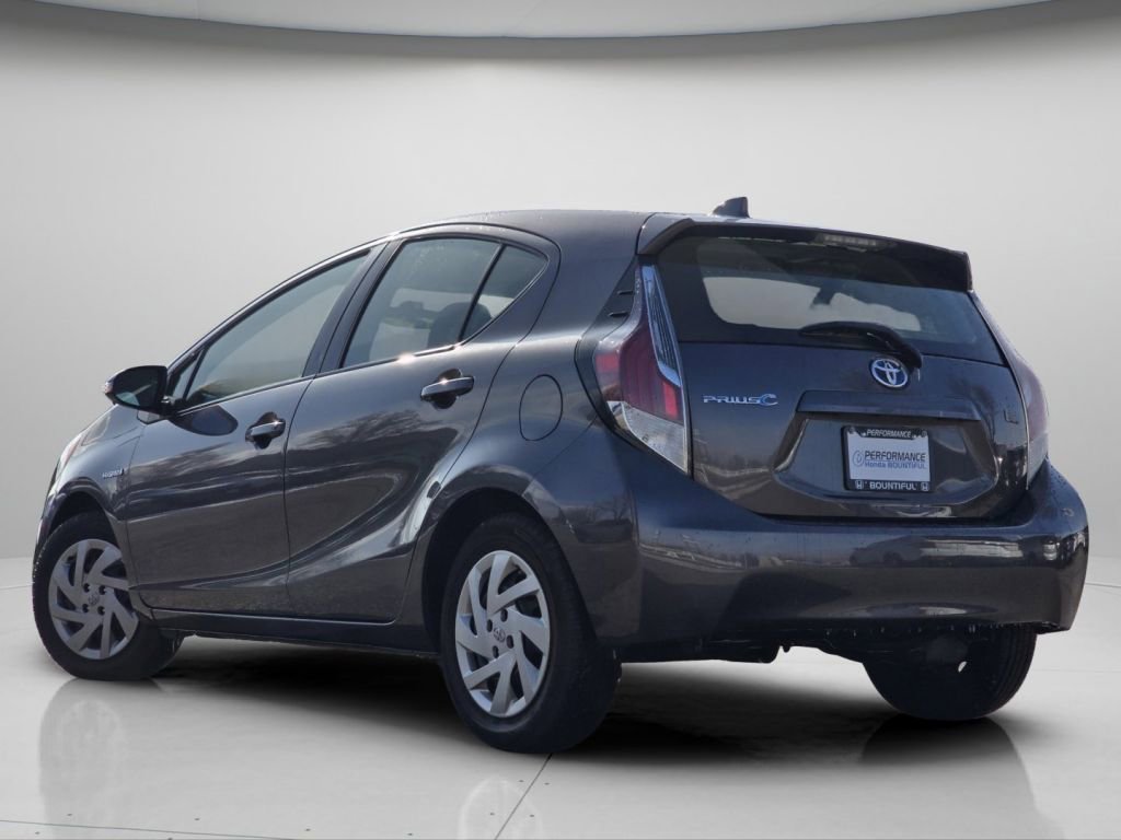 Used 2015 Toyota Prius C Four image 18