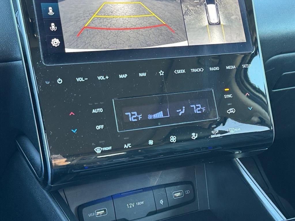 Used 2024 Hyundai Tucson Limited image 24