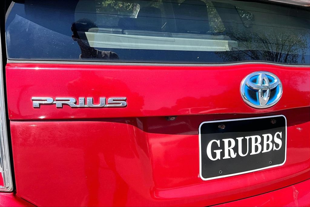 Used 2015 Toyota Prius Four FWD image 42