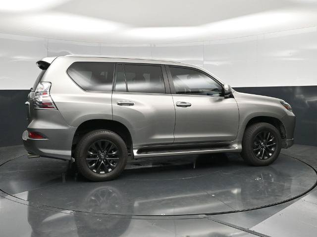 Used 2023 Lexus GX 460 Premium AWD/4WD image 2