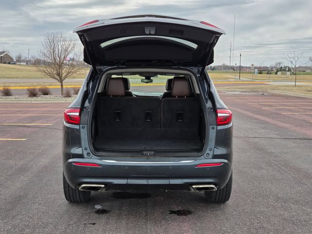 Used 2021 Buick Enclave Avenir w/ Avenir Technology Package AWD/4WD image 70