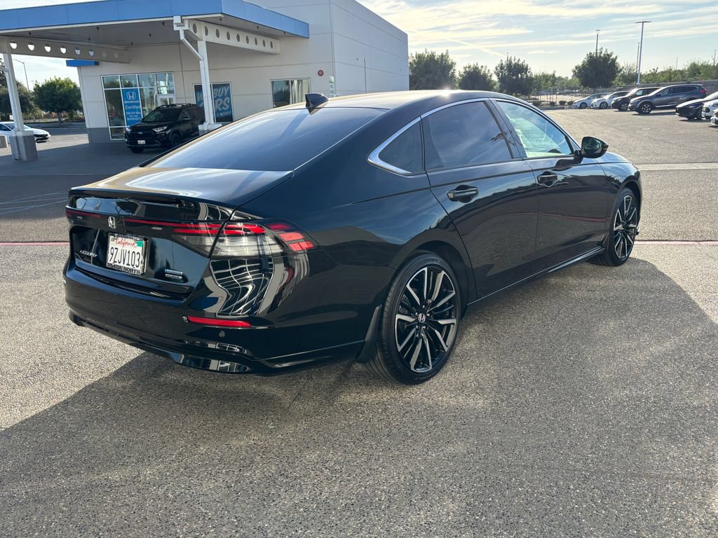 Used 2026 Honda Accord Touring image 5