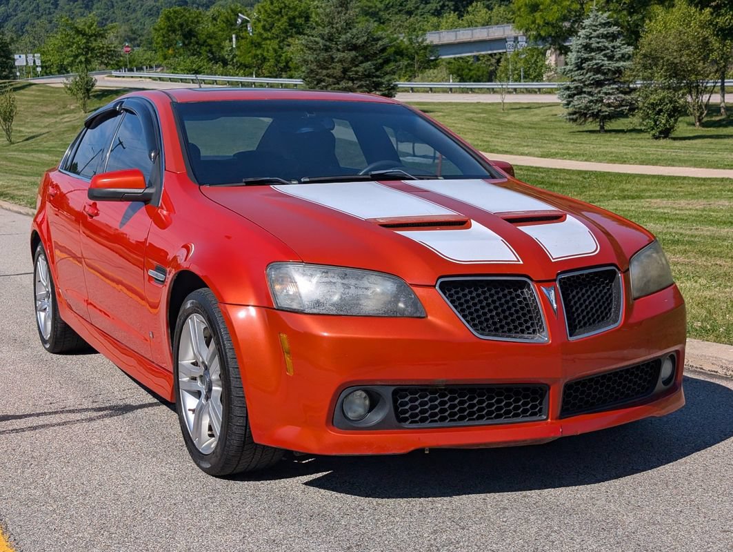 Used 2008 Pontiac G8 w/ Comfort And Sound Package RWD image 3