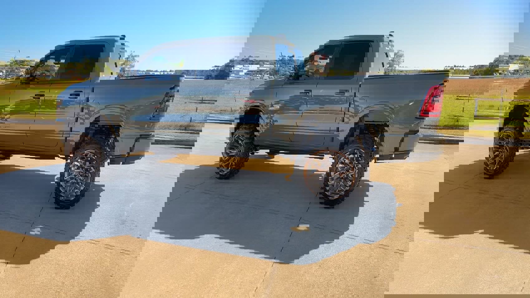 New 2026 RAM 1500 Laramie w/ Night Edition image 6