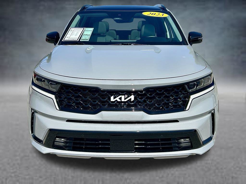 Used 2023 Kia Sorento SX AWD/4WD image 2