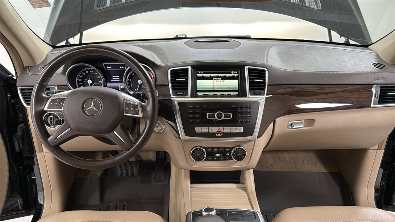 Used 2014 Mercedes-Benz GL 450 4MATIC image 9