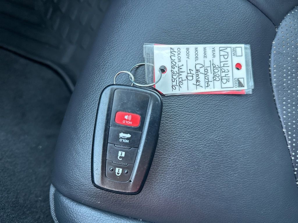 Used 2022 Toyota Camry XSE w/ Navigation Package image 36