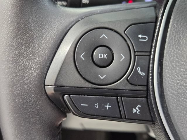 Used 2021 Toyota RAV4 XLE Premium FWD image 26