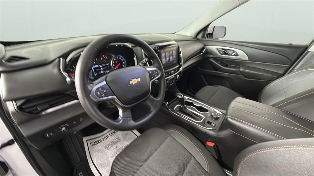 Used 2018 Chevrolet Traverse LT image 18
