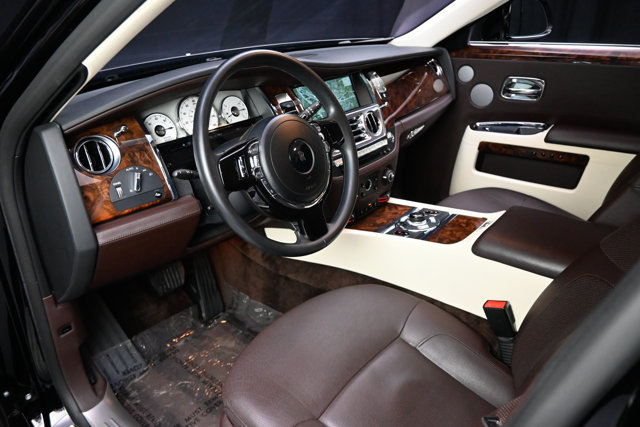 Used 2012 Rolls-Royce Ghost RWD image 56