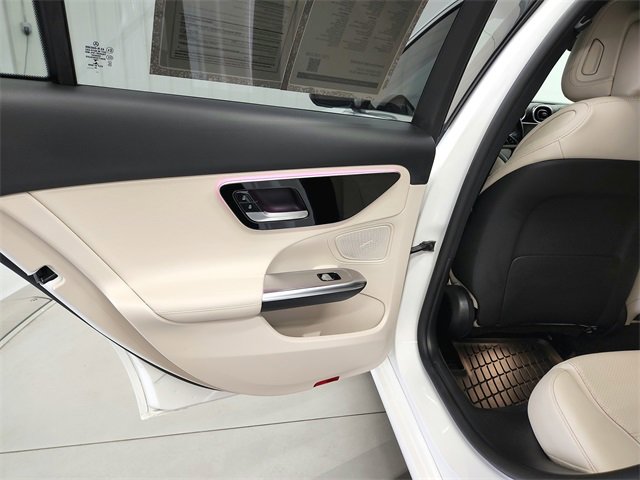 Used 2023 Mercedes-Benz C 300 4MATIC Sedan image 33