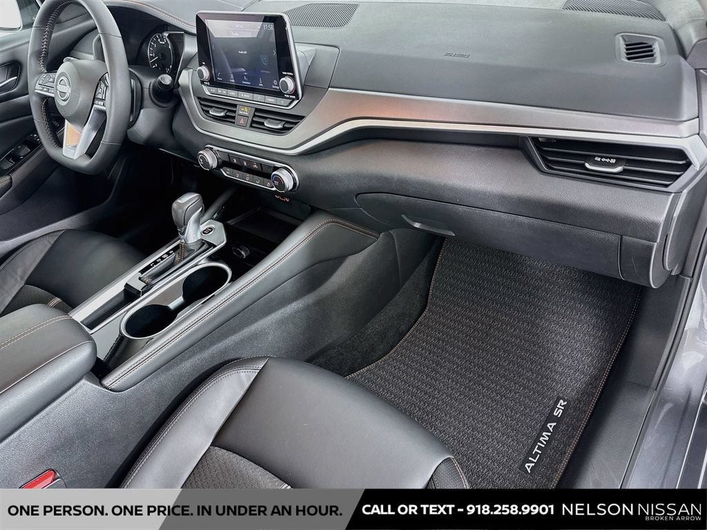 Certified 2025 Nissan Altima 2.5 SR FWD image 26