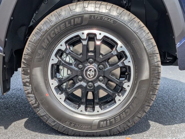 New 2026 Toyota Tundra SR5 w/ TRD Off-Road Package AWD/4WD image 10