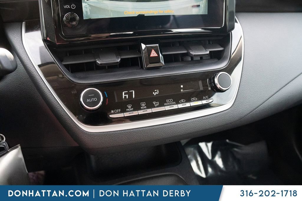 Used 2024 Toyota Corolla LE image 9