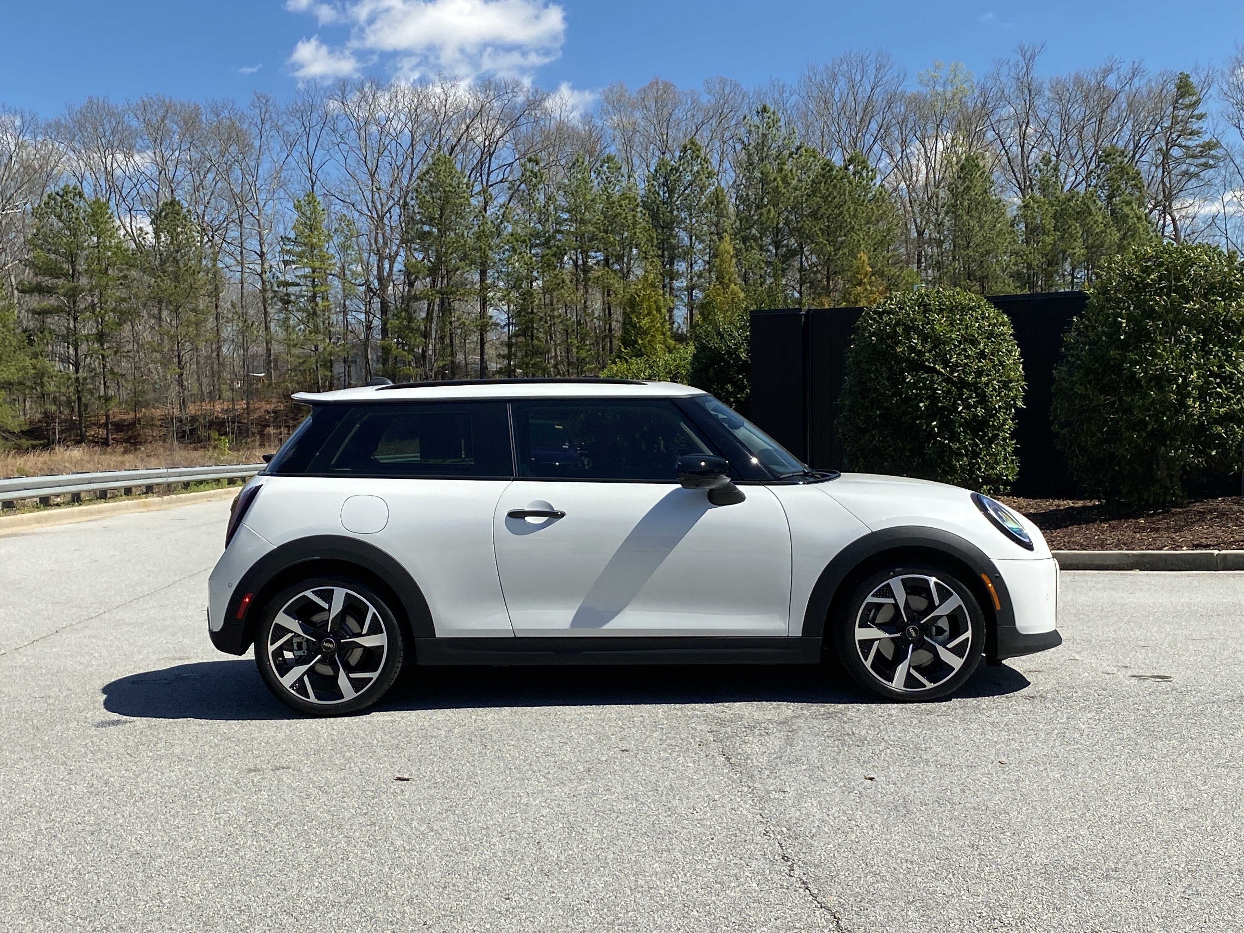 Certified 2025 MINI Cooper S image 5