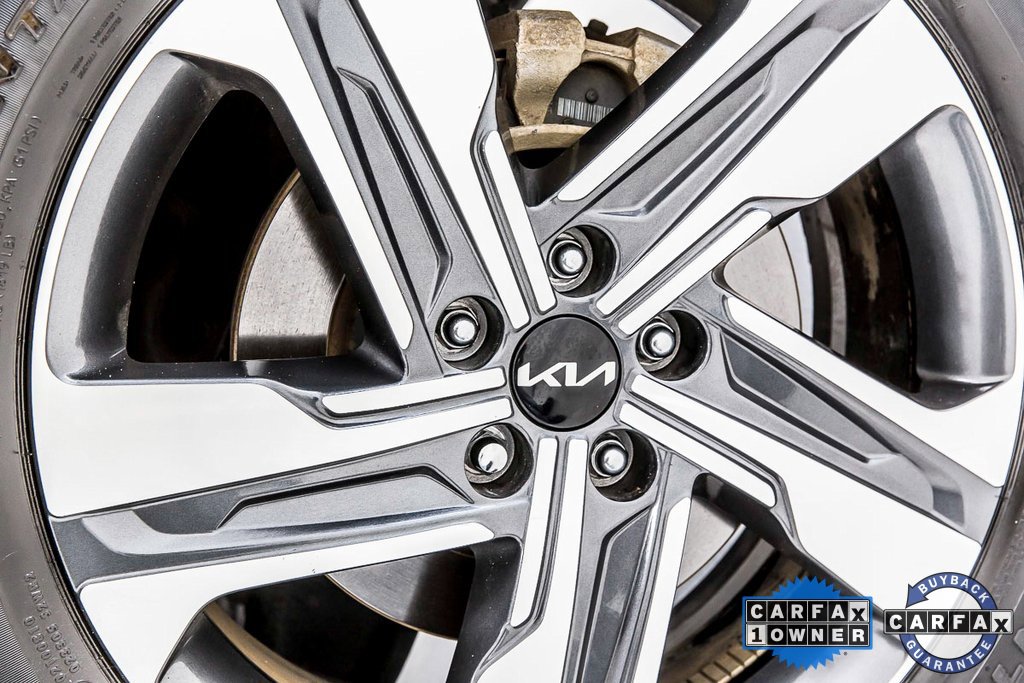 Used 2022 Kia Sorento SX Prestige w/ Panoramic Sunroof Package image 41