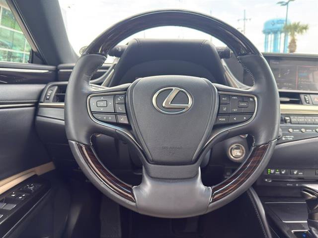 Used 2019 Lexus ES 350 w/ Premium Package FWD image 14