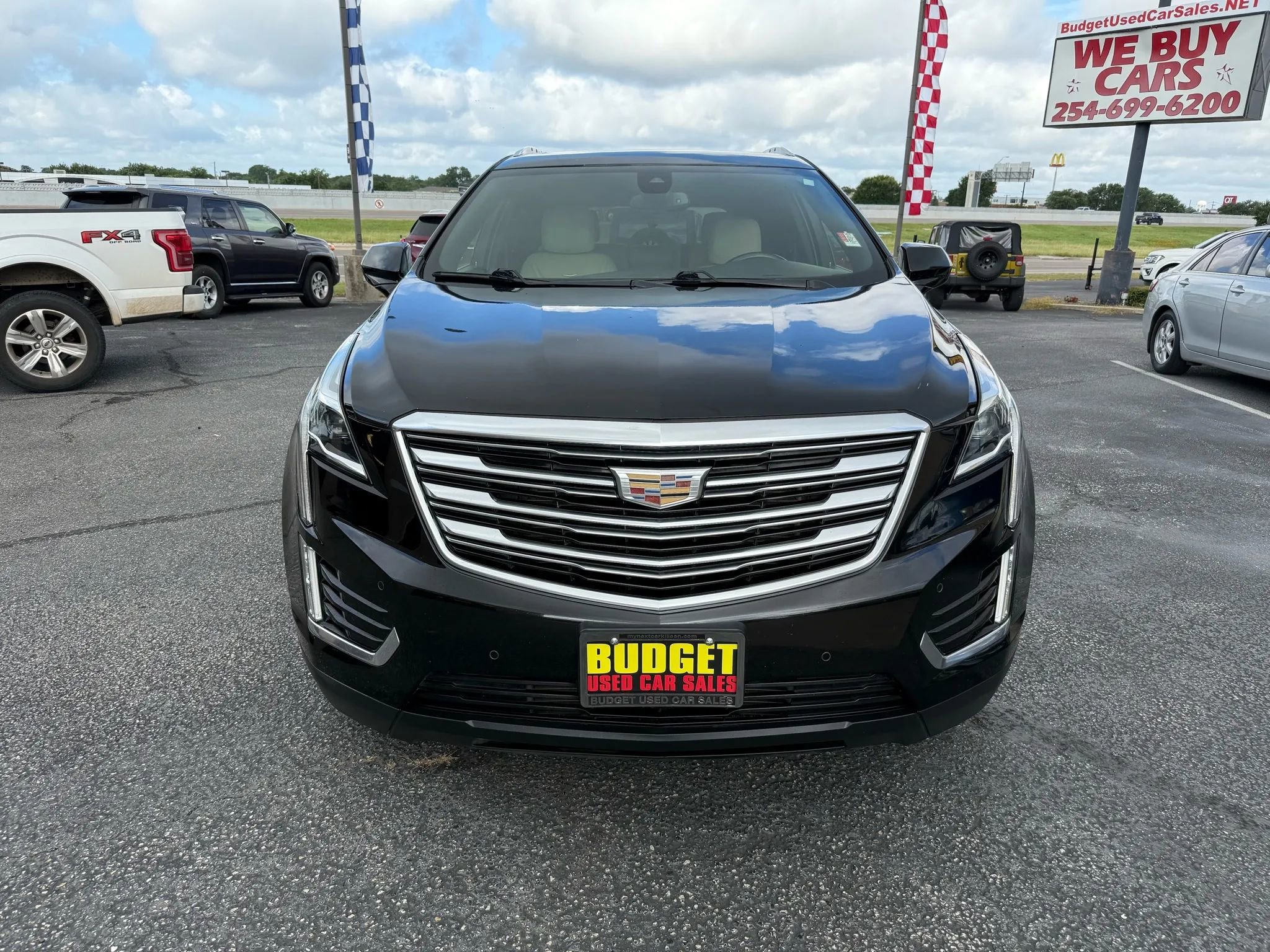 Used 2019 Cadillac XT5 Premium Luxury image 2