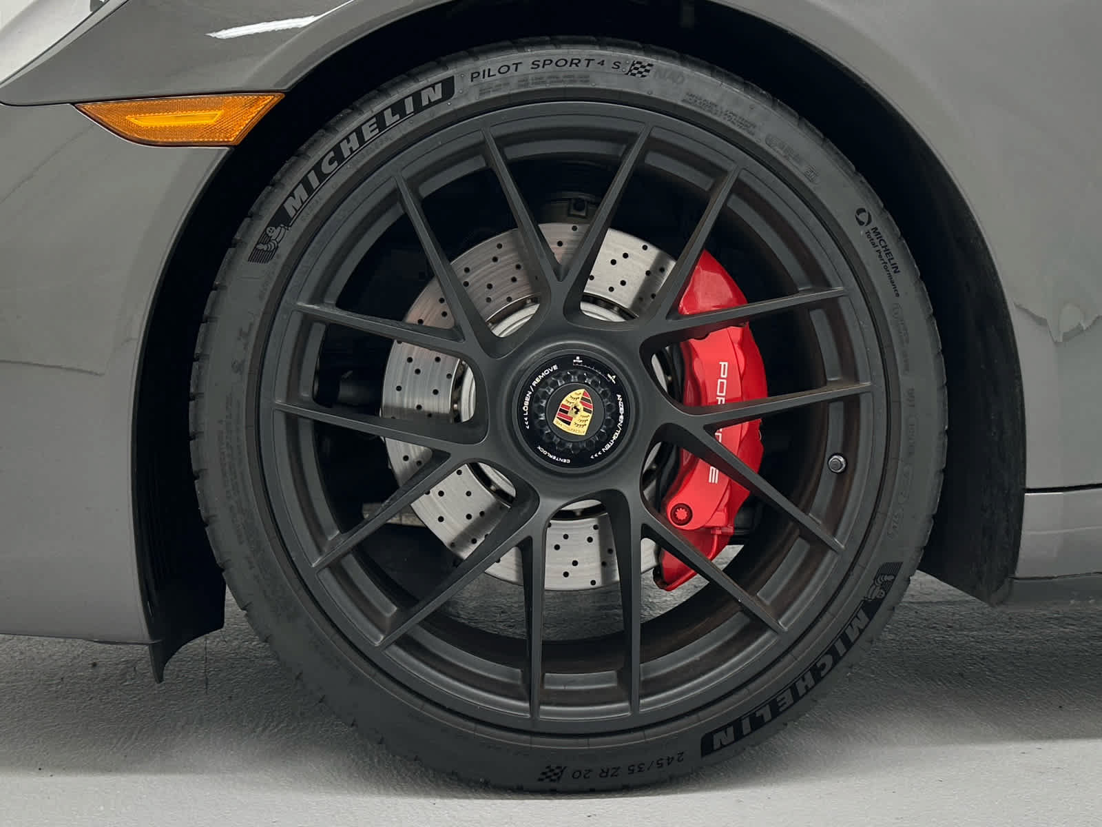 Used 2019 Porsche 911 Carrera GTS RWD image 16