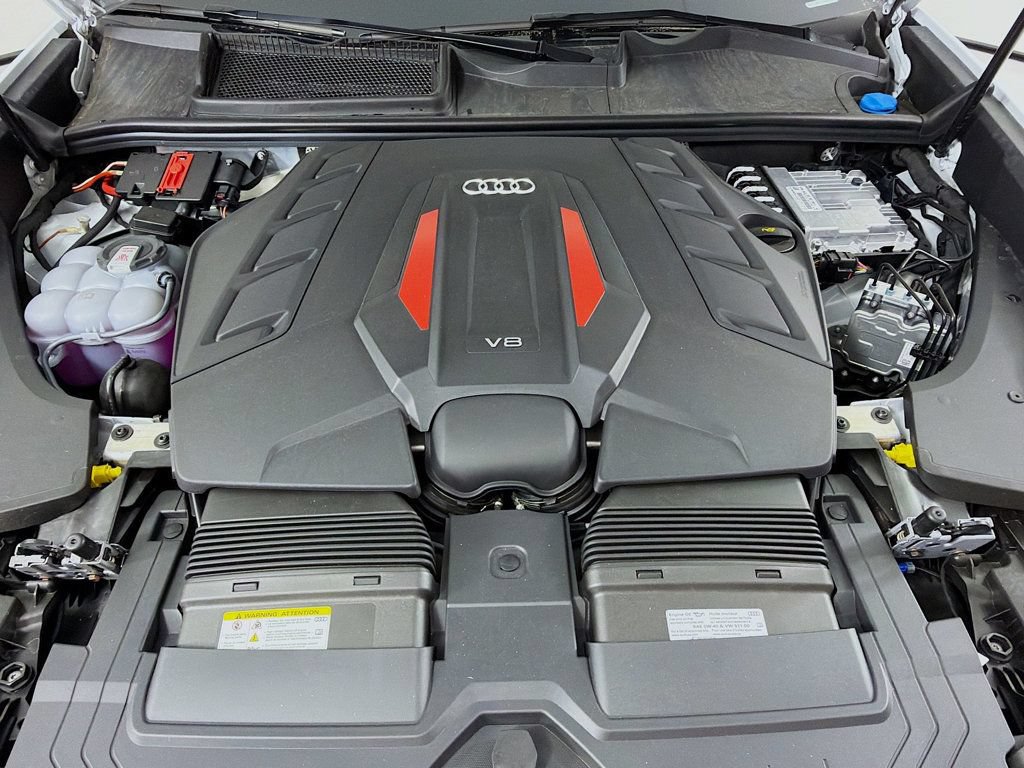 New 2026 Audi SQ8 Prestige AWD/4WD image 32