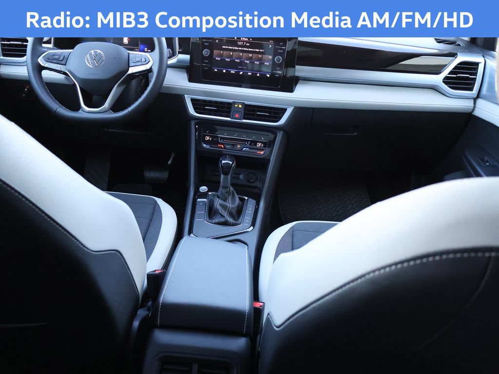 New 2026 Volkswagen Taos SE FWD image 5