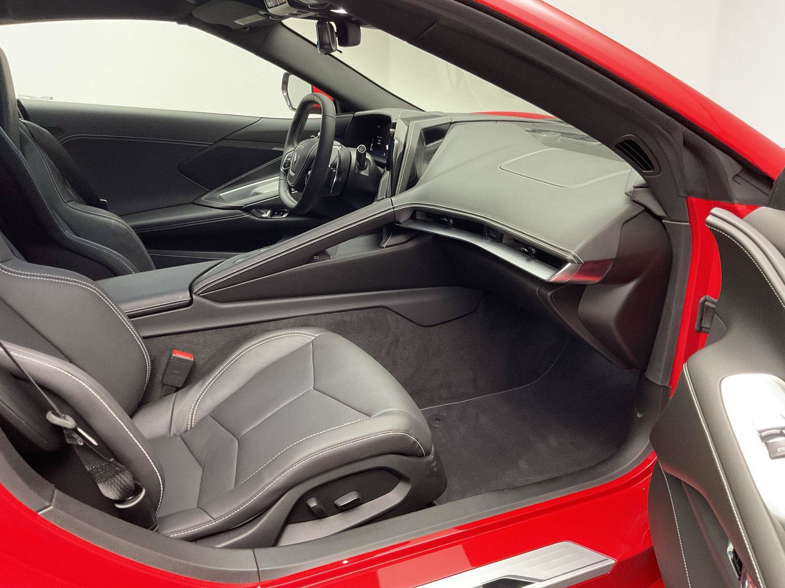 Certified 2026 Chevrolet Corvette Stingray Coupe RWD image 24