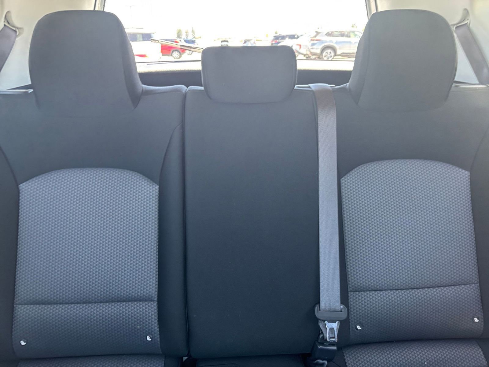 Used 2025 Kia Soul LX w/ LX Technology Package FWD image 36
