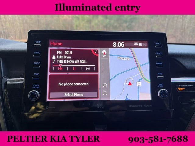 Used 2024 Toyota Camry XSE w/ Navigation Package image 14