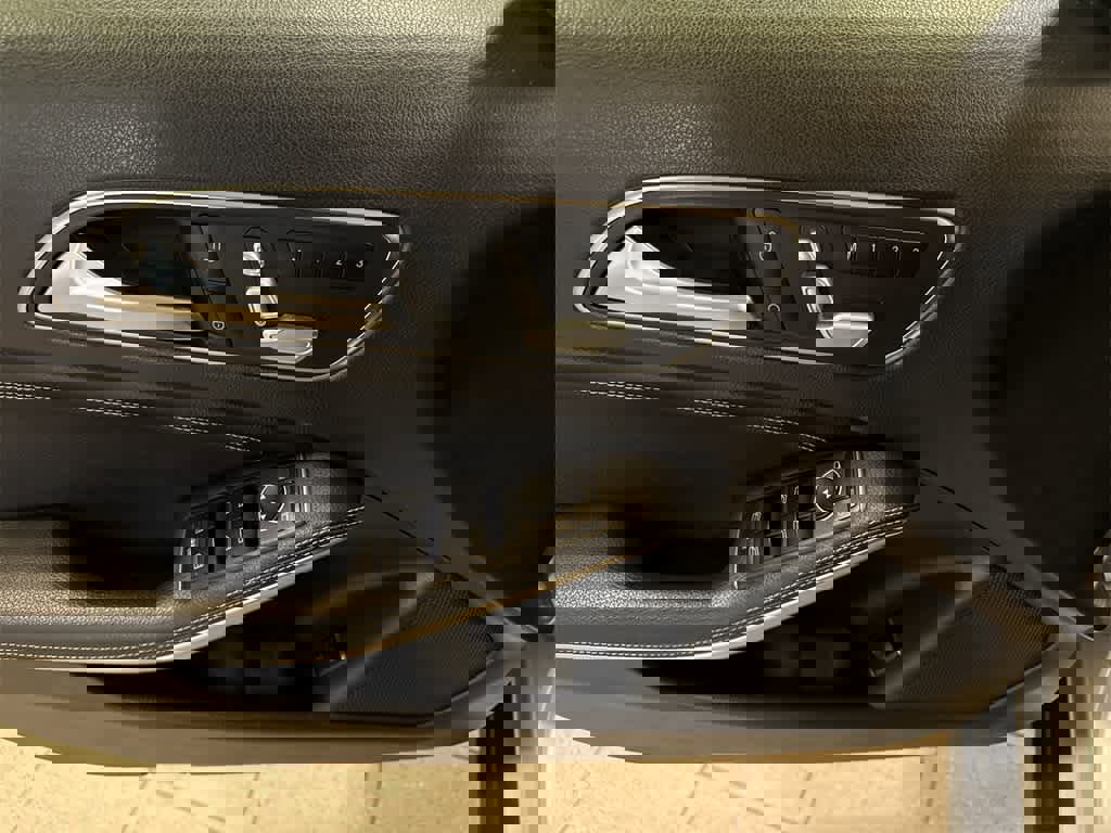 Used 2019 Mercedes-Benz GLA 250 4MATIC image 22