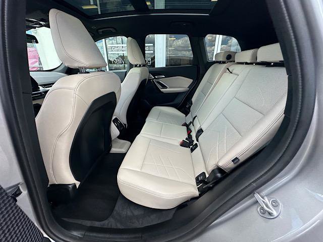 Used 2025 BMW X1 xDrive28i w/ Premium Package AWD/4WD image 18