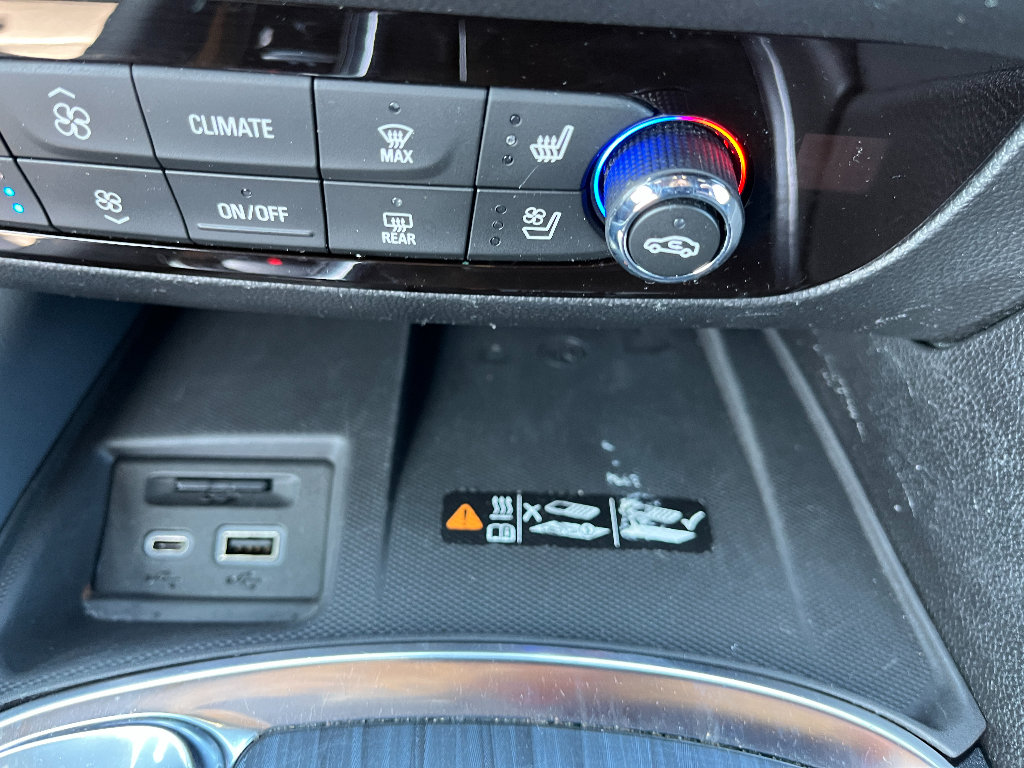 Used 2024 Buick Enclave Premium FWD image 29