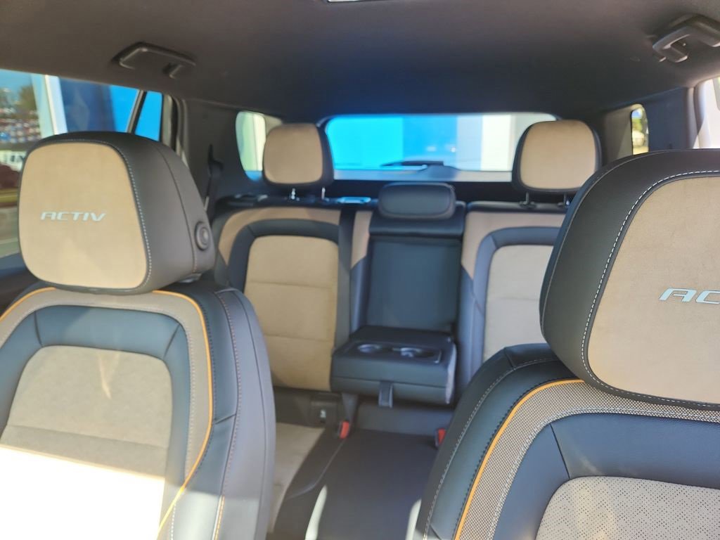 New 2026 Chevrolet Equinox ACTIV w/ LPO, Floor Liner Package image 18