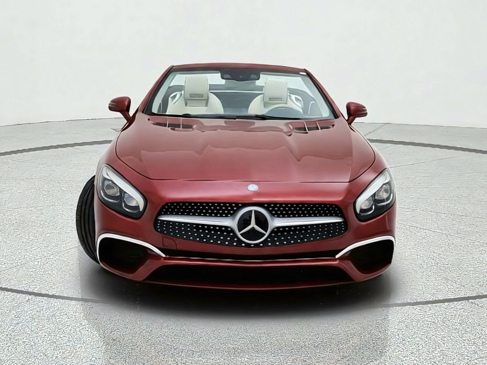 Used 2017 Mercedes-Benz SL 450 image 3