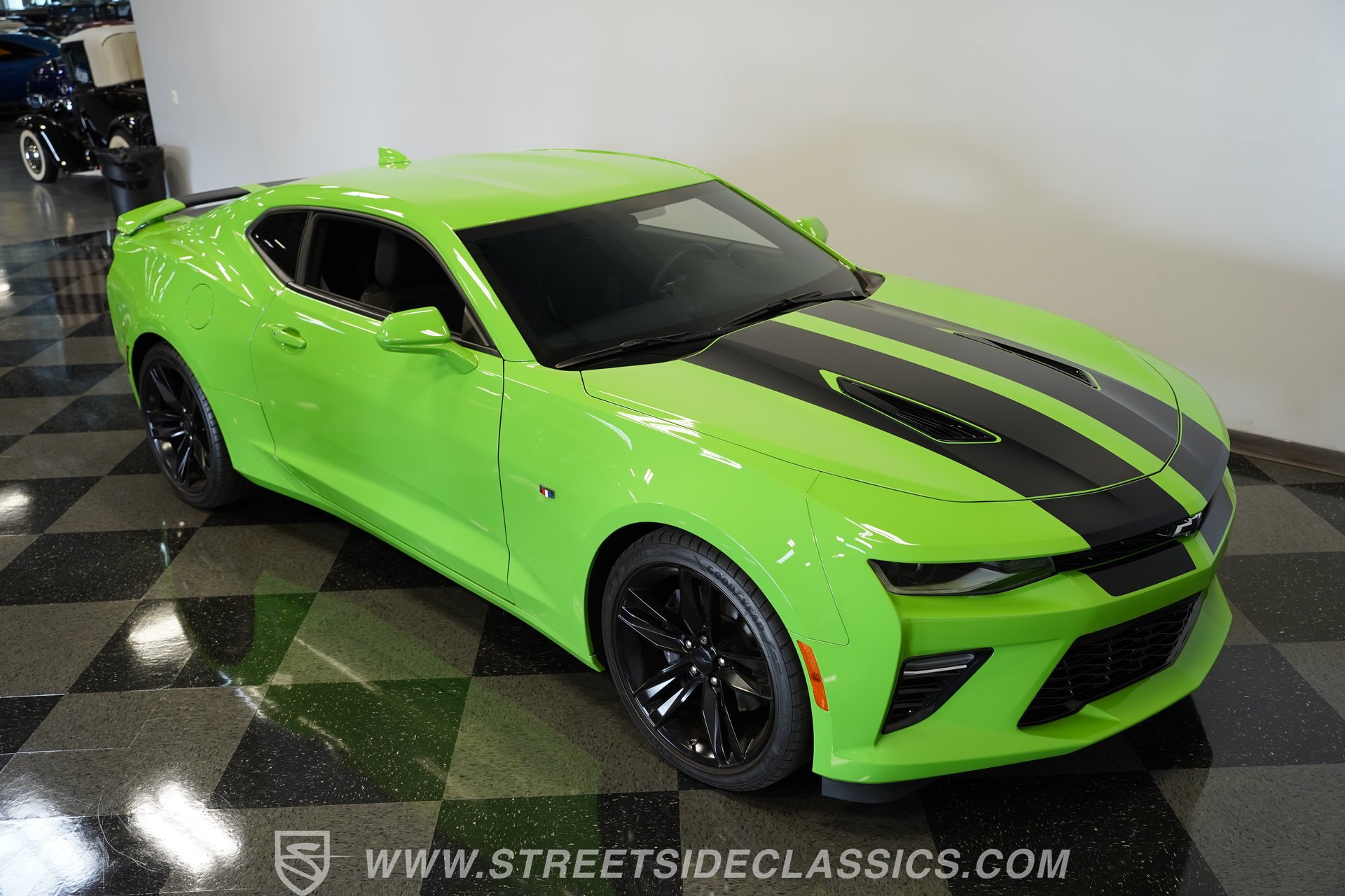 Used 2017 Chevrolet Camaro SS RWD image 37