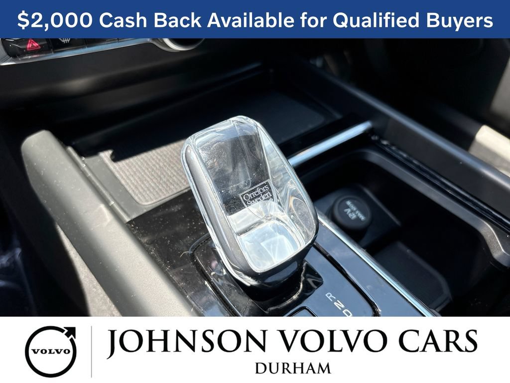 New 2026 Volvo XC60 B5 Plus w/ Protection Package Premier AWD/4WD image 23