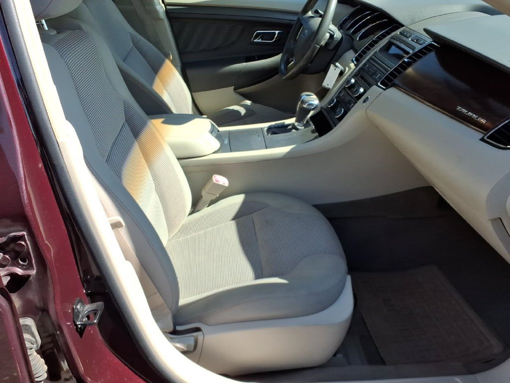 Used 2011 Ford Taurus SEL w/ 201A Rapid Spec Order Code FWD image 11