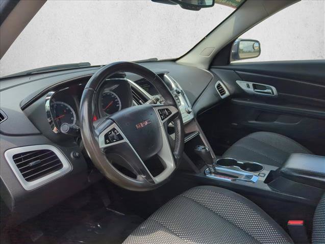 Used 2017 GMC Terrain SLE w/ Chrome Edition FWD image 7