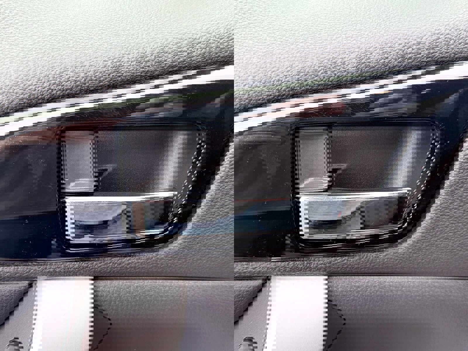 New 2026 Mitsubishi Eclipse Cross AWD image 19