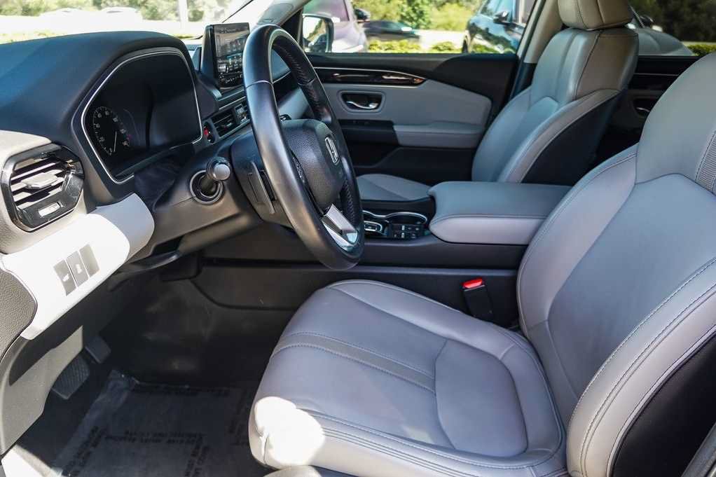 Used 2024 Honda Pilot Touring image 20