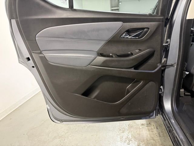 Used 2018 Chevrolet Traverse LT image 20