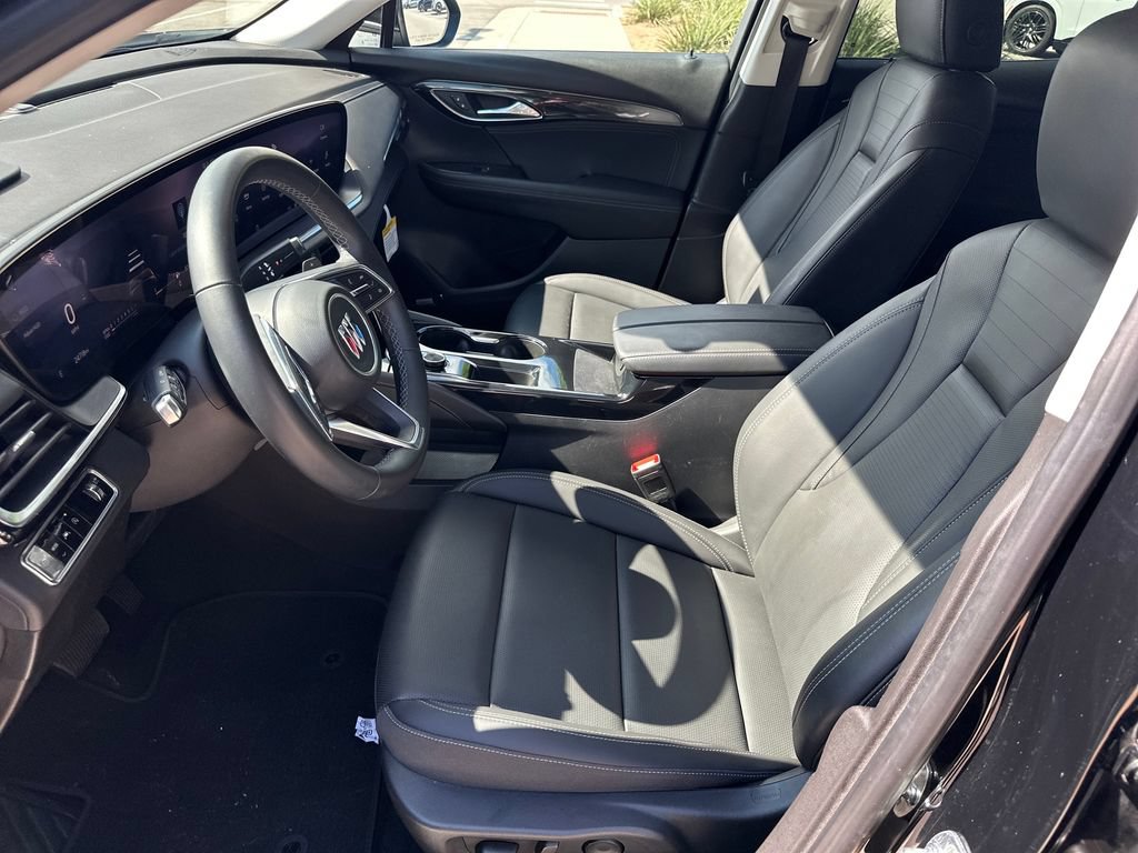 Used 2025 Buick Envision Preferred AWD/4WD image 18