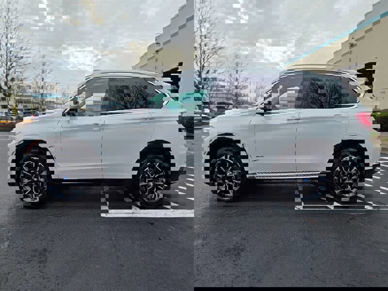 Used 2015 BMW X5 xDrive35i image 3